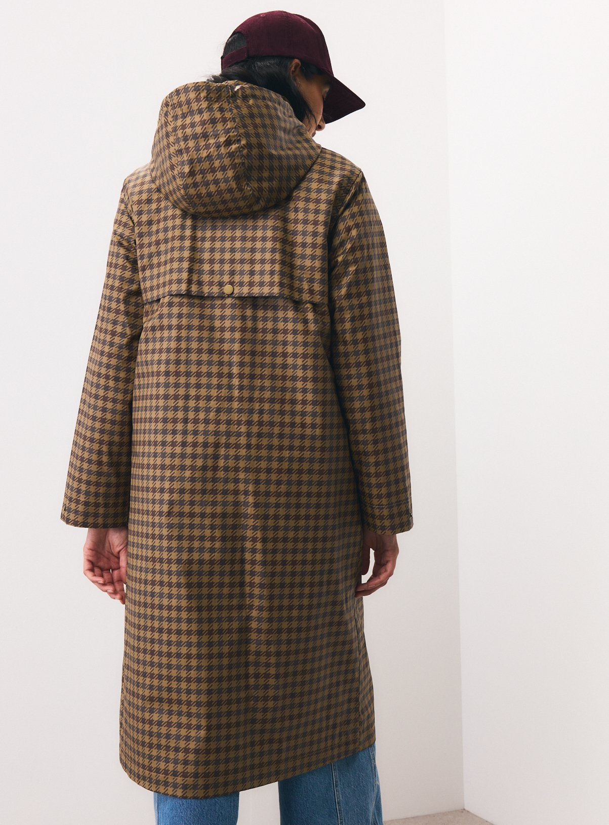 Shower Resistant Houndstooth Hooded Parka M - Image 4 thumbnail